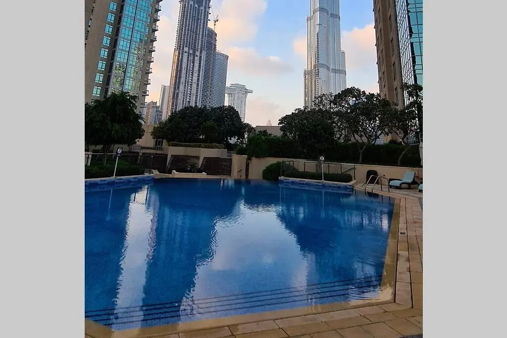 شقة First Class 3Br With Full Burj Khalifa View دبي